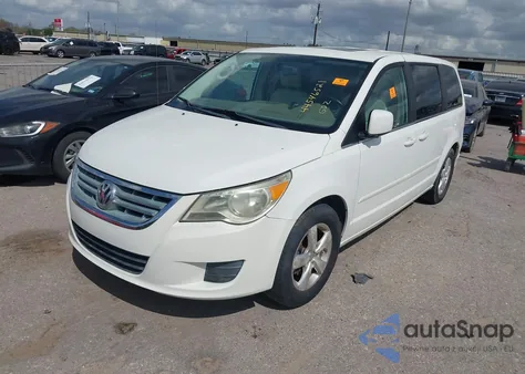 2010 Volkswagen Routan Sel from USA, damaged, VIN 2V4RW5DX7AR295265